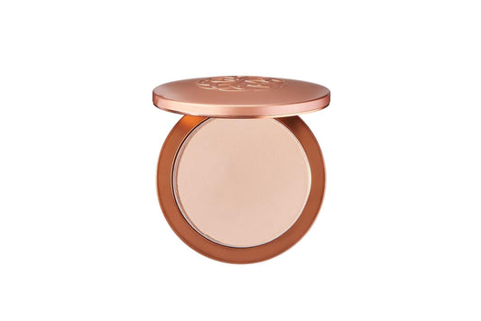 YENSA Super Serum Silk Powder Foundation - Matte Foundation Makeup to Blur and Smooth Pores - Provides a Radiant and More Even Skin Tone for a Natural, Healthy Glow - Light 1 (0.35 oz)